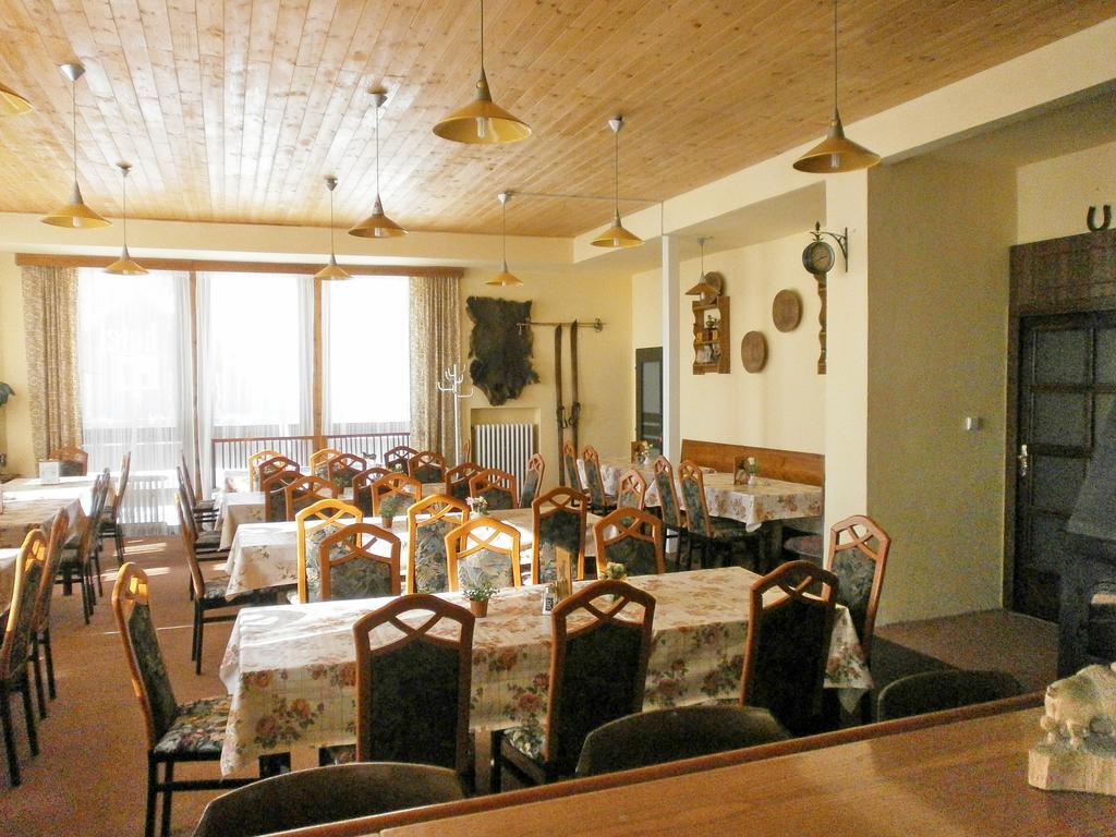 Horska Chata Roubenka Strážné Buitenkant foto